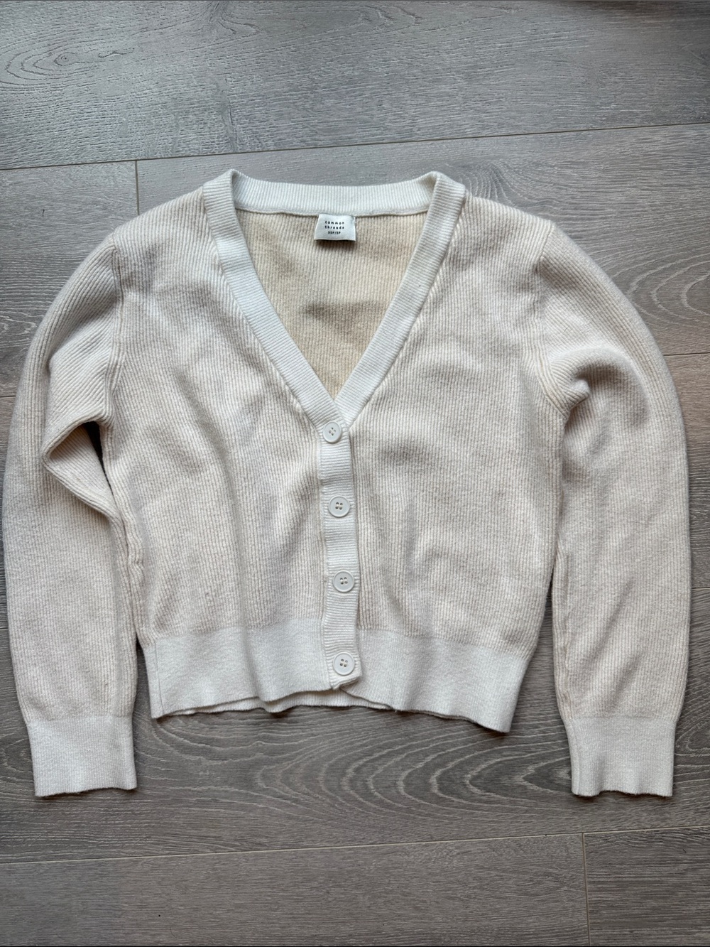 Common Threads Semi-Cropped V-Neck Ribbed Knit Cardigan Cream XS/S